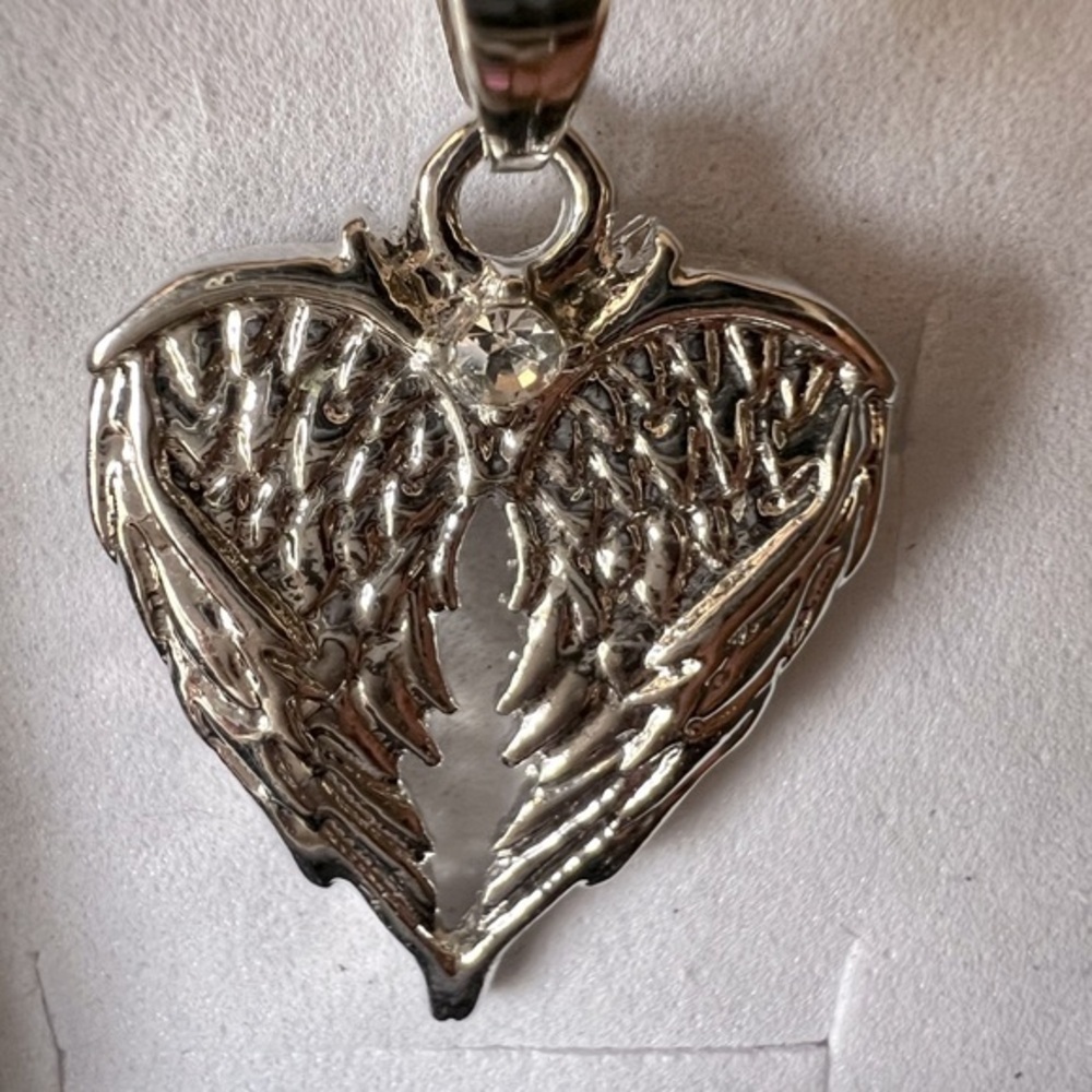 Fashion Angel Wings Necklace, NEW, 16” Chain, Silver Tone with Stone, with Box